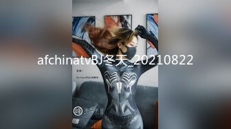 粉嫩甜美少女【云南第一深情】醉酒半梦半醒间，被3p爆操，看了不得不让人有点心疼；佳作 (6)